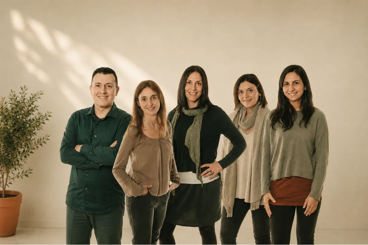 Equipo de psicólogos y logopedas de El Teu Espai en la consulta